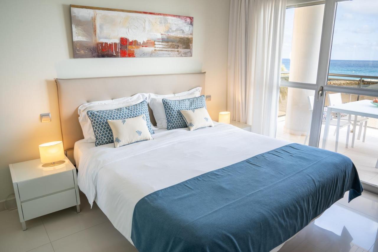 Apartamentos Vista Bella カルプ エクステリア 写真