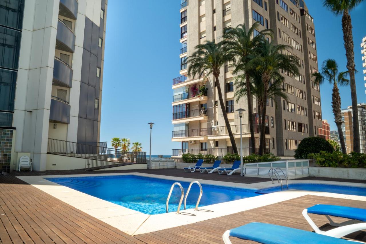 Apartamentos Vista Bella カルプ エクステリア 写真