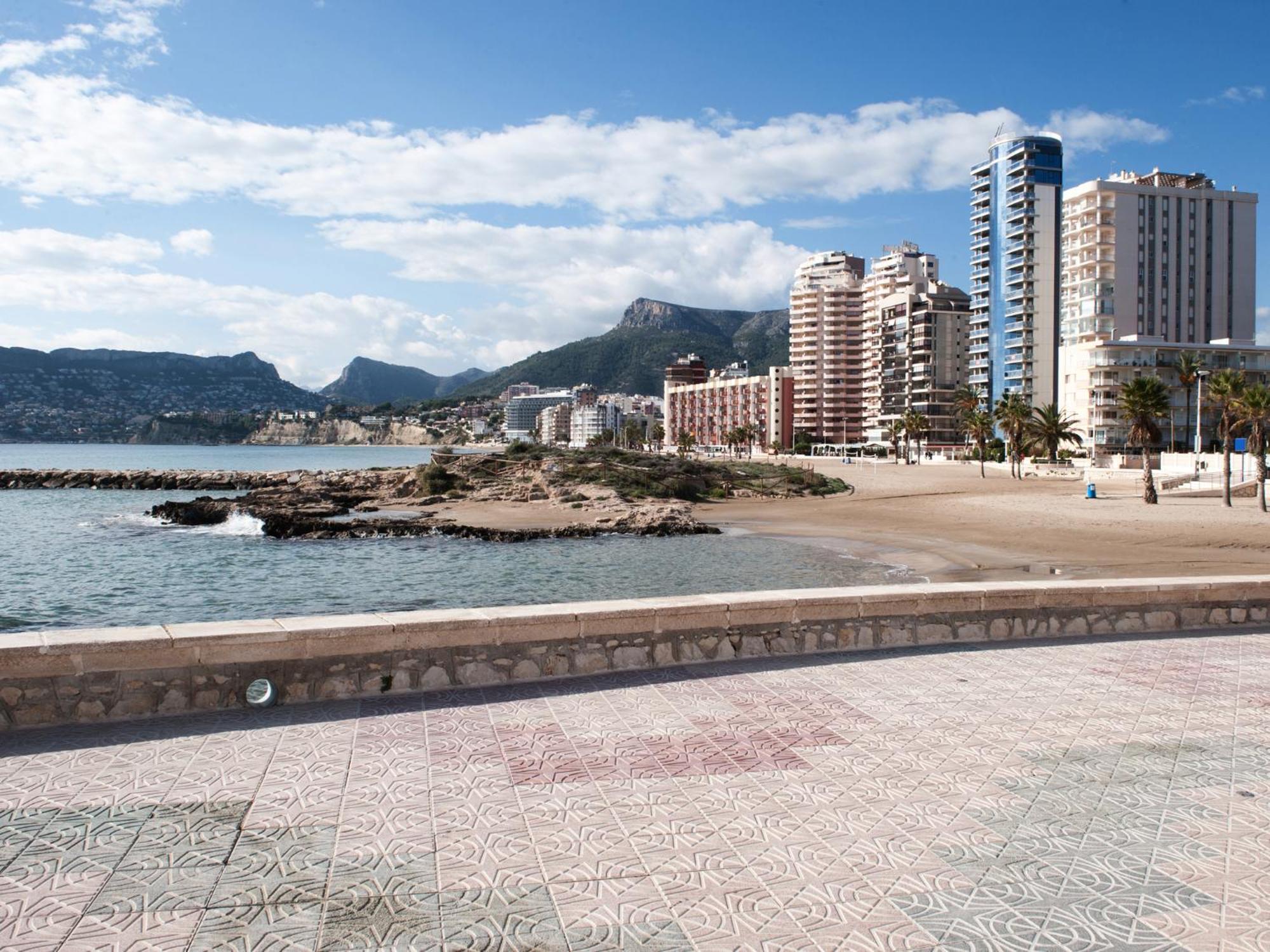 Apartamentos Vista Bella カルプ エクステリア 写真